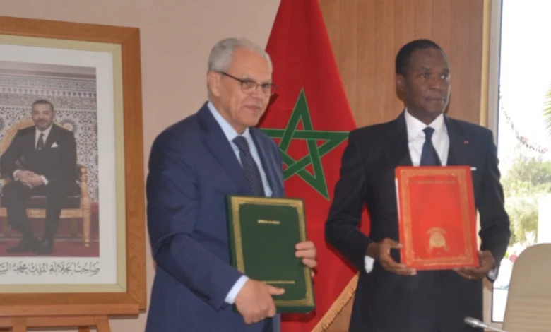 المغرب والكاميرون يوقعان اتفاقية للتعاون العسكري
