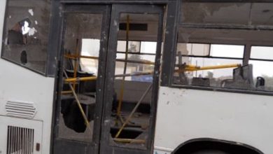 حافلة نقل عمومي تتعرض للرشق بالحجارة في الدريوش