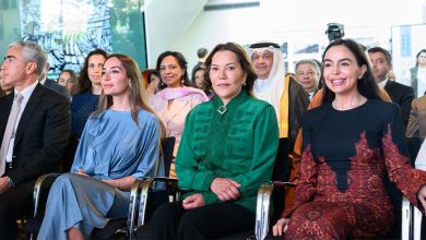 الأميرة للا حسناء تفتتح بباكو معرض “الزربية الرباطية نسيج من الفنون”