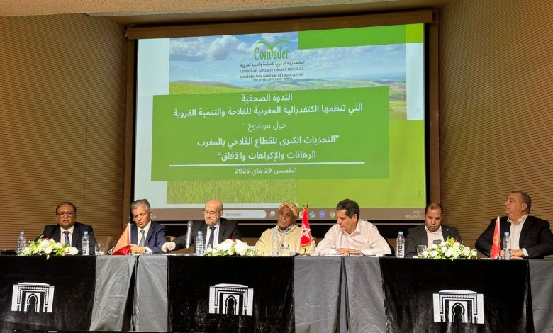 الفلاحون يستنكرون توظيف الفلاحة من طرف بعض الأحزاب في حسابات سياسية