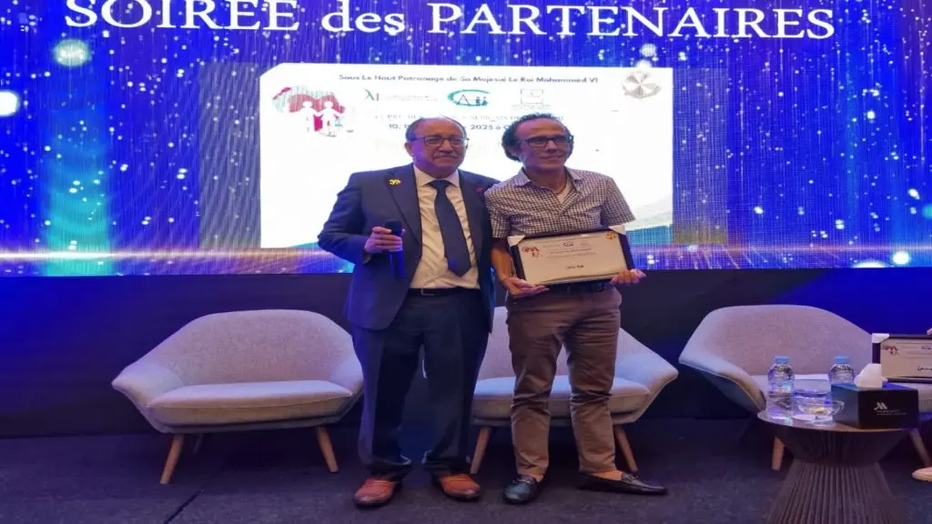 في أمسية احتفالية.. الجمعية البيضاوية لأطباء الأطفال الخواص تكرم عدداً من الشركاء والإعلاميين