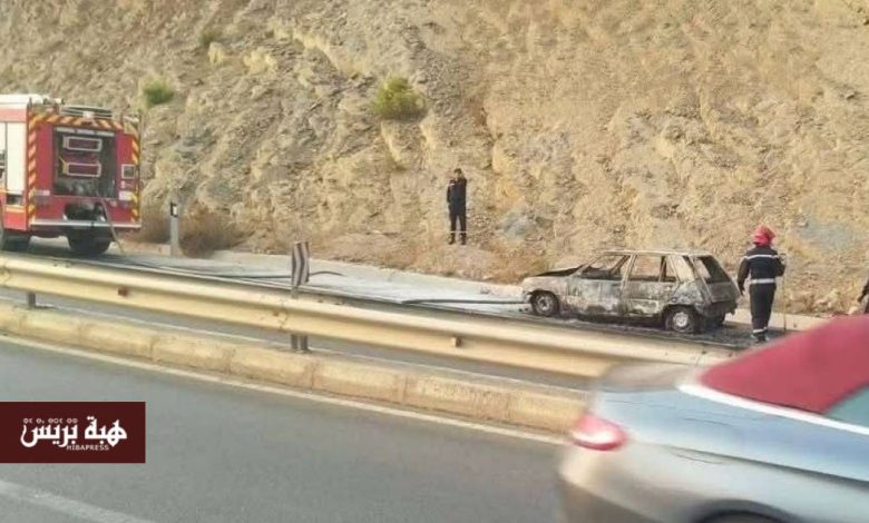 احتراق سيارة خفيفة بالكامل في منعرجات الكربوز قرب بني درار (صورة)