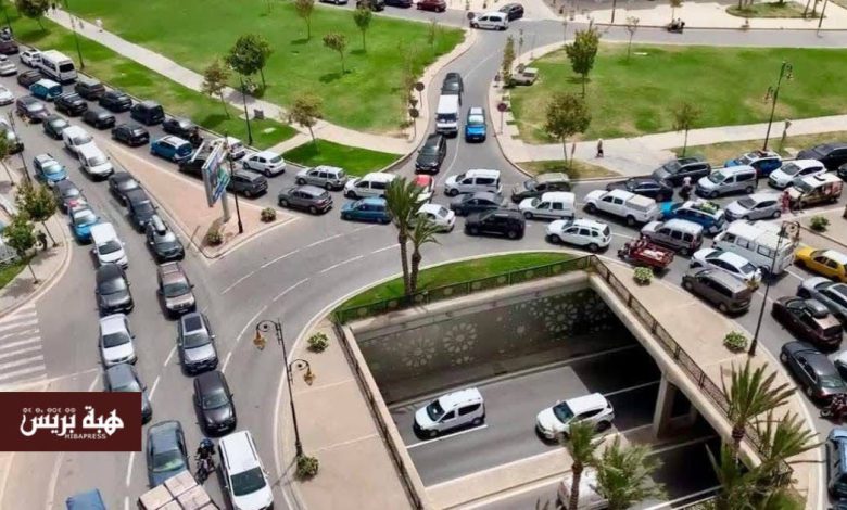 اختناق مروري يعيد فتح النقاش حول فشل السياسات التنموية بشمال المغرب