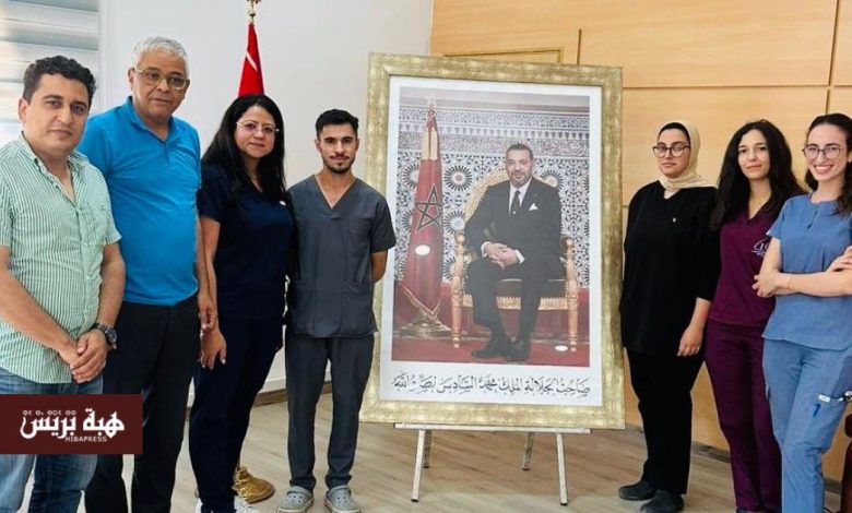 وجدة.. رئيس جامعة محمد الأول يَعْقِدُ صُلْحاً بين أستاذة بكلية الطب وطبيب داخلي