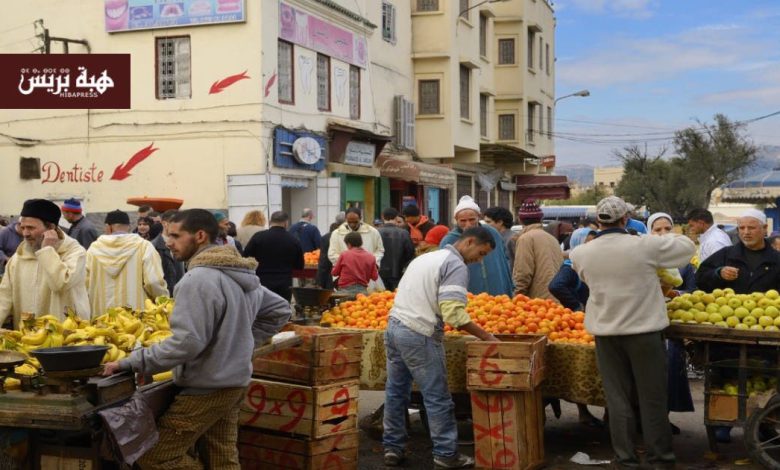 “حقوق المستهلك” تدق “ناقوس الخطر” بشأن تنامي ظاهرة الباعة الجائلين