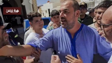 ناصر الزفزافي يوجه رسالة شكر لمن آزره في محنة وفاة والده