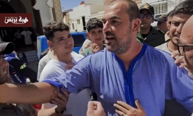 ناصر الزفزافي يوجه رسالة شكر لمن آزره في محنة وفاة والده